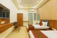 Hotel Jyotirlinga- One Way Drop to Mahakal Temple Hotel a Kokalakhedi