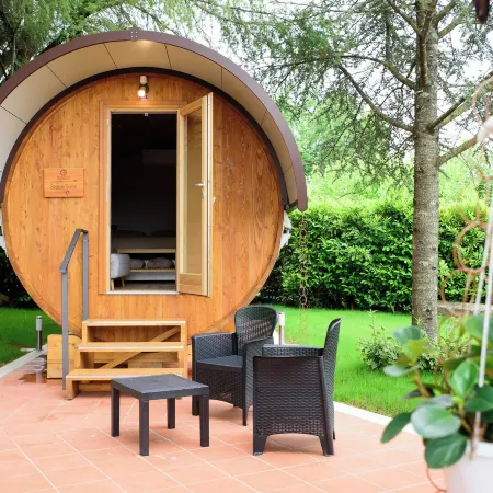 Rifugio DiVino Dormire in Una Botte - Wine Barrel Stay Near Rome