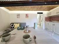 CASA LORENZO, 150 METERS FROM THE SEA, 50 METERS FROM THE CENTER Hotels in Rio