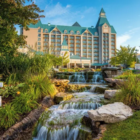 Chateau on the Lake Resort Spa and Convention Center