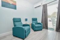 Beautiful Condo 127 with AC in charming Cedar Key Hotels in Cedar Key