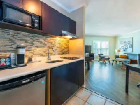 แกรนด์ พาร์ค โรงแรม & สวีทส์ ดาวน์ทาวน์ แวนคูเวอร์, แอน แอสเซนด์ คอลเลกชั่น โรงแรม โรงแรมในแวนคูเวอร์