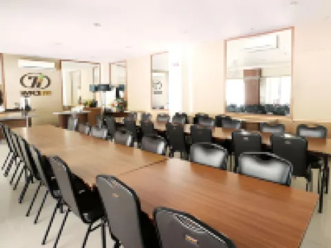 Hyper Inn Hotels in Andir