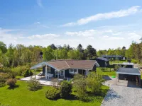 "Harald" - 300m from the Sea Hotels in Orsted