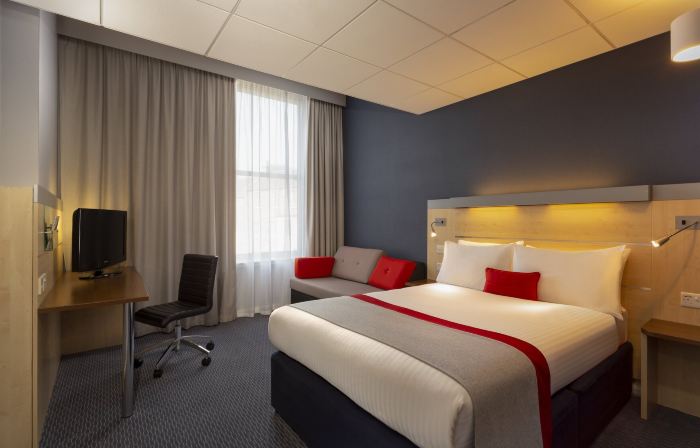 Holiday Inn Express EDINBURGH CITY CENTRE by IHG