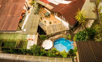 Gringo Bill's Boutique Hotel