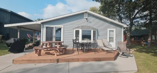 Hunter Special! Year Round Cabin.Booking for Winter and  Summer 2026! Sleeps 10 Hotels in Scandia Valley Township