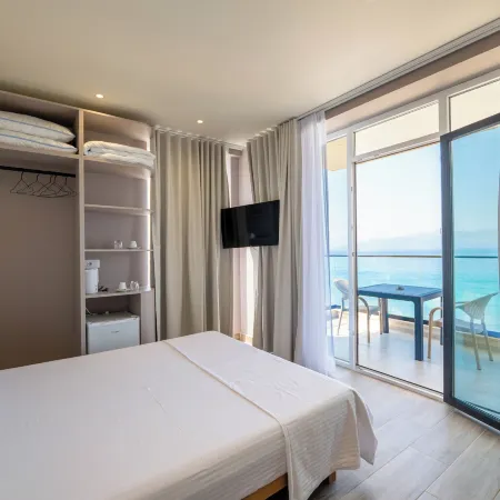 Mirage Bay Deluxe Saranda