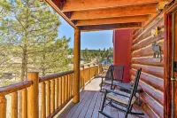 Classic Colorado Log Home w/ Mountain Views! - balcony