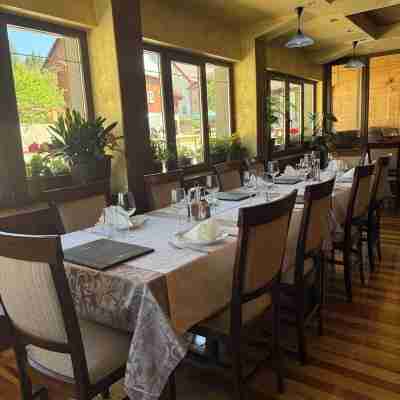 MB Hotel Dining/Meeting Rooms