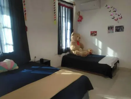 Beautiful country house 10 minutes from the airport