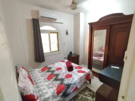 flat in Hurghada Sheraton Metro street Отели рядом с достопримечательностью «El Dahar»