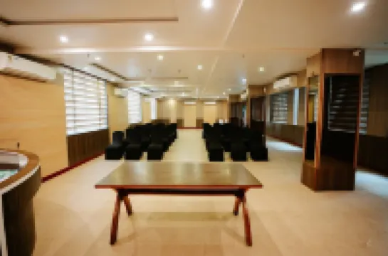 Daksh the Madhuvan Suites Dwarka