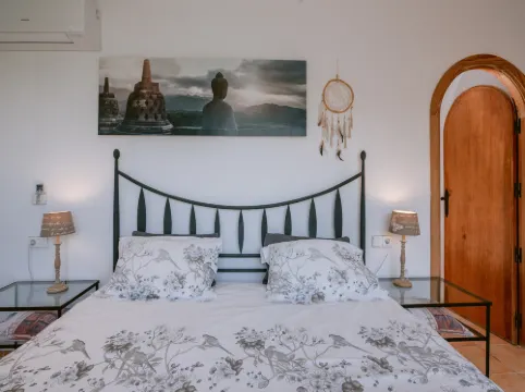 Villa in Cala Llonga near Beach & Ferry Port