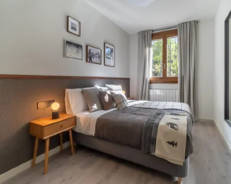 Stone Home in Benasque near Scenic Lake Hotéis em Benasque