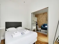 ไบรท์ อพาร์ตเมนต์ -1BR/4P- ใกล้ ชาเตเล เลอ อาล โรงแรมใกล้รูเกรอเนอตา