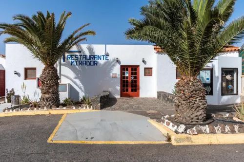 Bungalows Castillo Club Lake