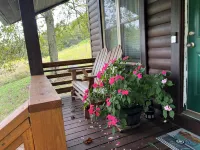 Country log cabin in beautiful middle Tennessee