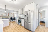 4 bedroom HOUSE – 5 Minutes to MOA & AIRPORT