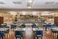 Hotel NH Vienna Airport Conference Center - breakfast