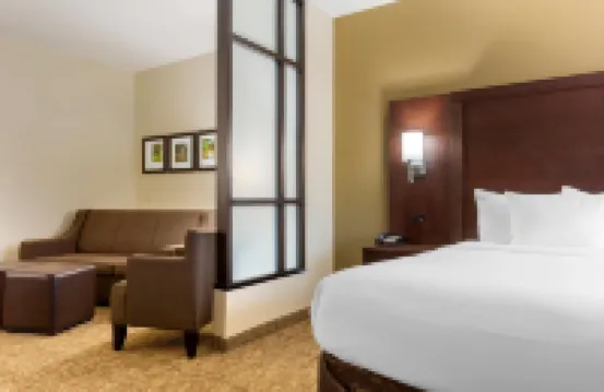 Comfort Suites Little Rock West