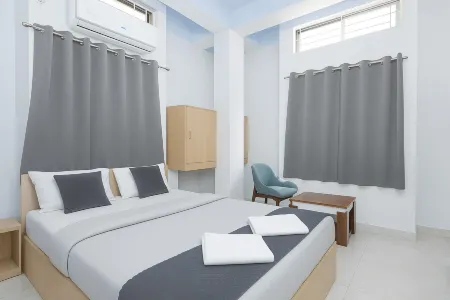 Urban Suites Silpukhuri Отели рядом с достопримечательностью «Phoneix»