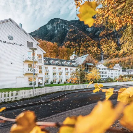 Fretheim Hotel Отели в г. Город Флом