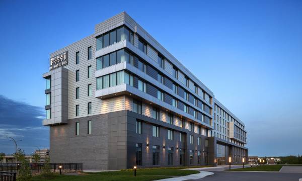 Staybridge Suites Montreal Airport - ST-Laurent by IHG