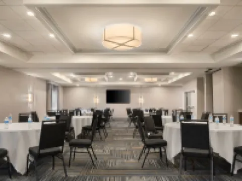 ホームウッド スイーツ バイ ヒルトン リッチモンド - チェスター バミューダのホテル