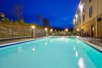 Holiday Inn Express TROUTVILLE - ROANOKE NORTH by IHG - Pools