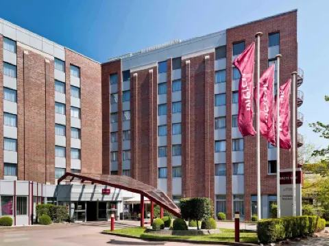Mercure Hotel Hamburg am Volkspark Các khách sạn ở Hamburg