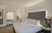 Innside by Melia Newcastle - balcony