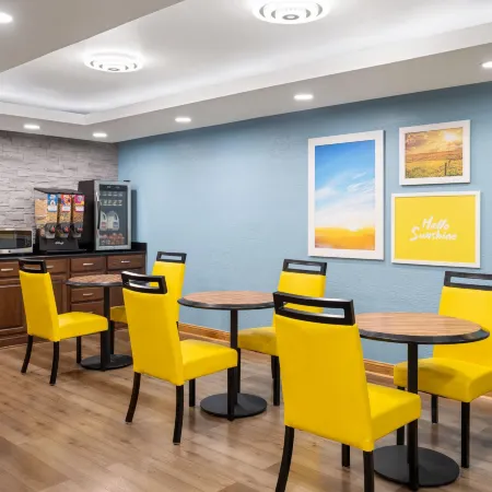 Days Inn by Wyndham Cloverdale Greencastle