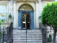 파크 뷰 하우스 호텔 Trinity House Maritime Museum 주변 호텔