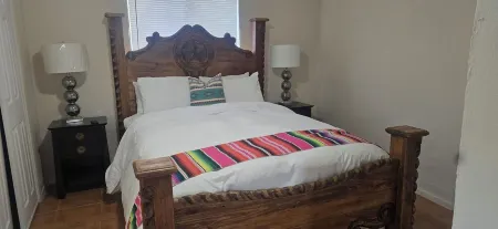 Hacienda de Horacio a 3 bedroom w/2 king beds, private patio and parking.