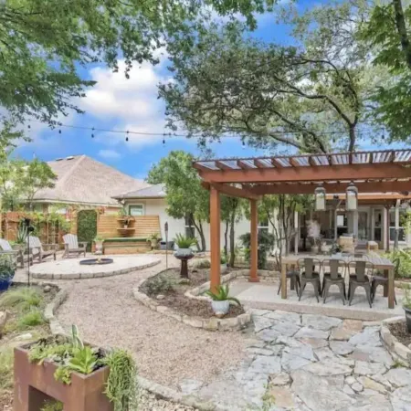 Zen Garden Retreat Home - Wellness Menu Available