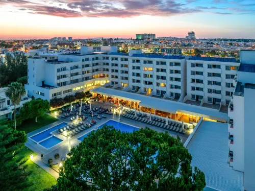 Albufeira Sol Hotel & Spa - Khách sạn giá rẻ