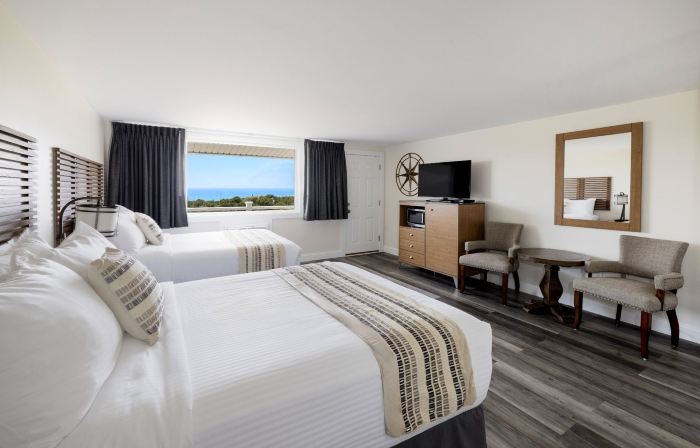 Dune Crest Hotel