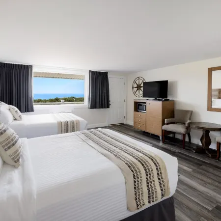 Dune Crest Hotel