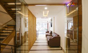 FabHotel Prism Grand