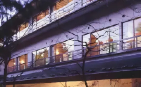 Hotel Seikoen Hôtels à proximité de : Nikkozan Rin’nōji Temple sanbutsudo