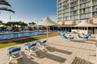 Chateau Beachside Resort - Bãi biển