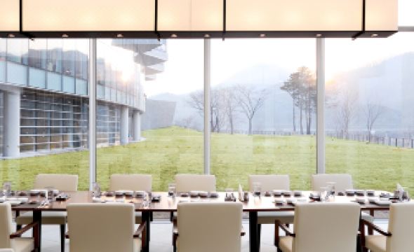 Midas Hotel & Resort