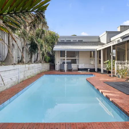 5-Bed Haven with Pool Minutes From Beaches