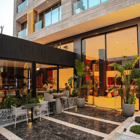 NearYo Hotels