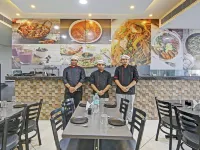 Hotel Royal Empirre Near Pec-Pgi-PU-Sukhna Lake-Rock Garden-Rose Garden Chandigarh Hotels near Capitol Complex