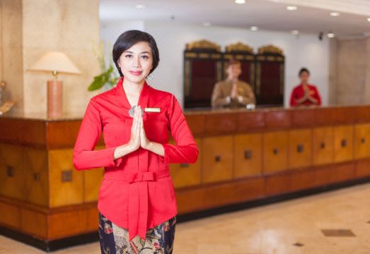 사히드 호텔 전경