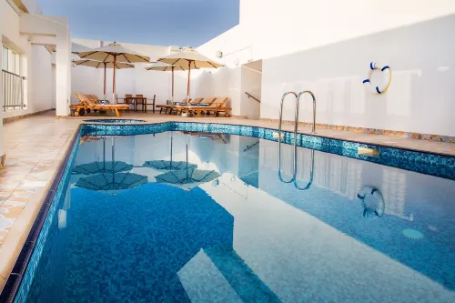 V Hotel Fujairah - Parking