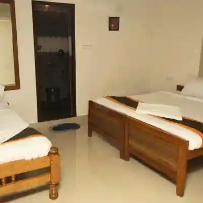 JUNGLE FARMS BY MAARK INN Rooms