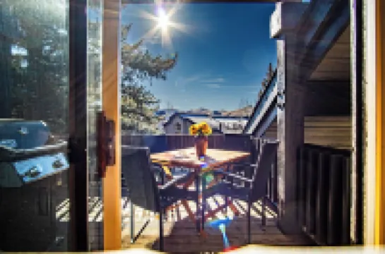 2BD Fairway Nine Golf Condo + Free Resort Amenities Hotels in Sun Valley